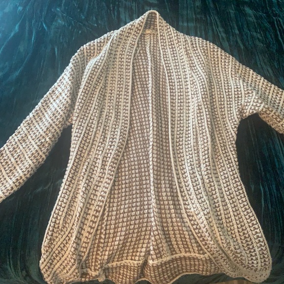 Knitted Sweater - Picture 1 of 4